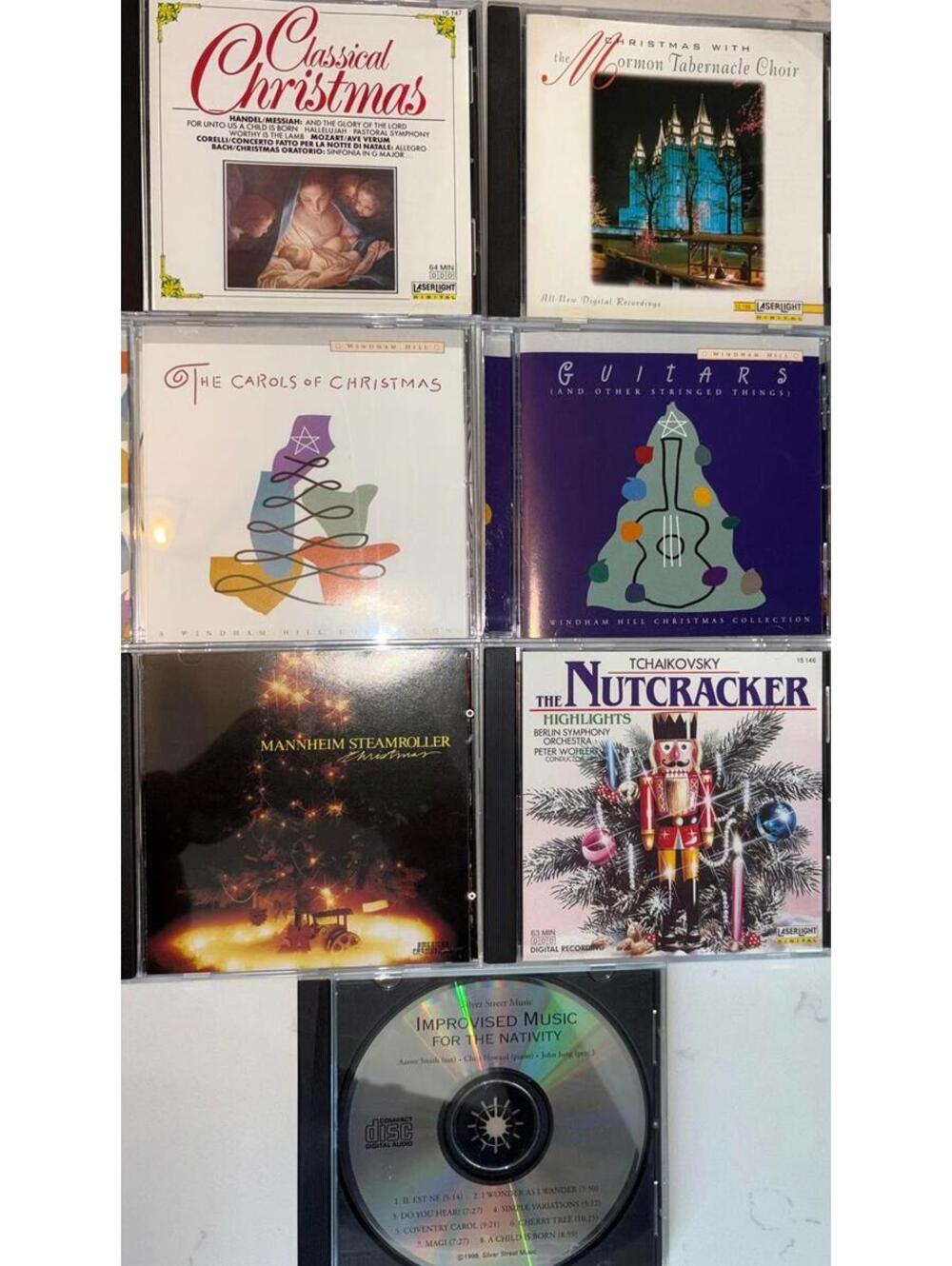 8 Christmas Holiday CD'S Excellent Condition
